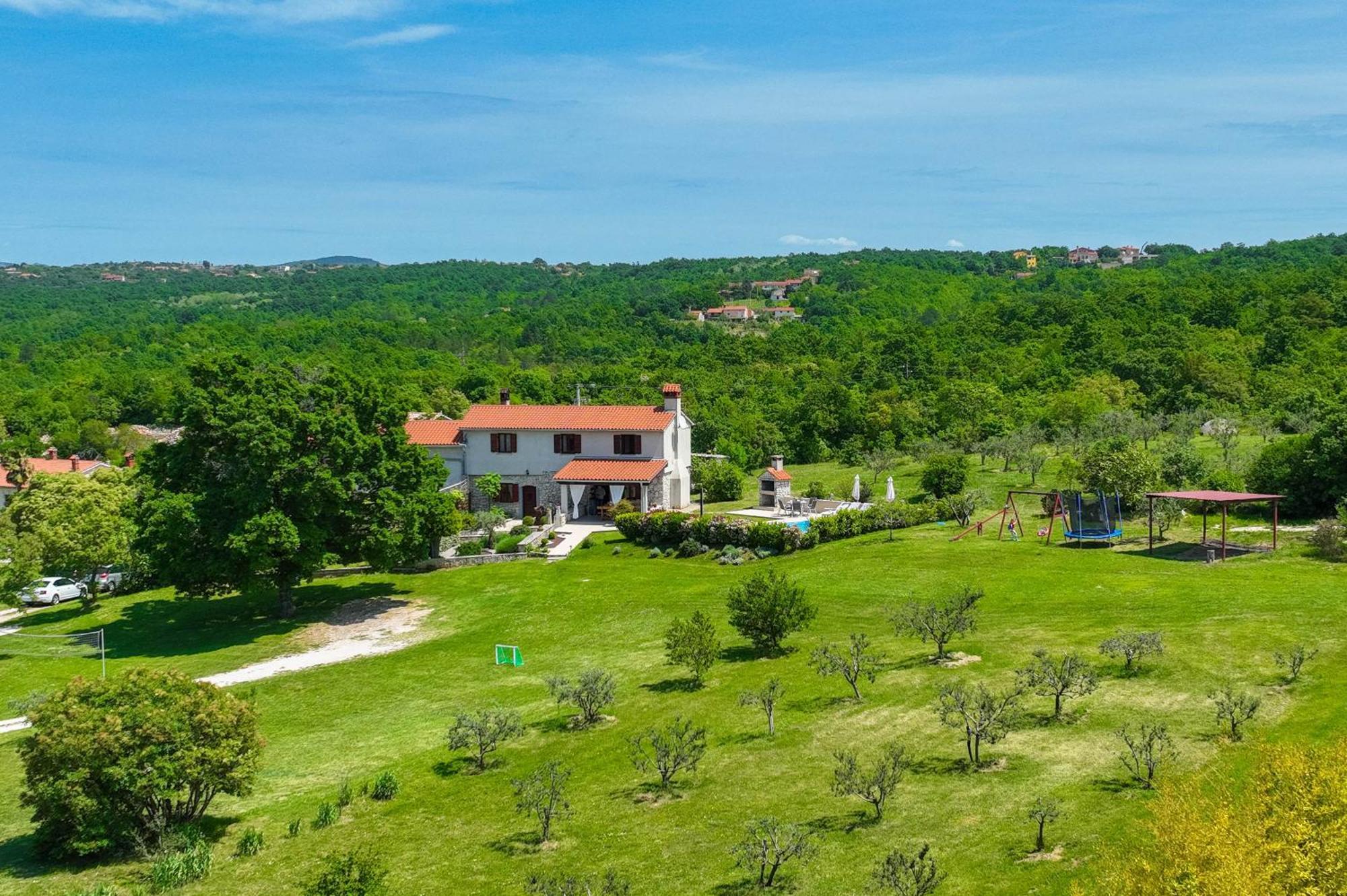 Casa Ivanovac With Pool And Large Front Yard Rasa Exterior photo